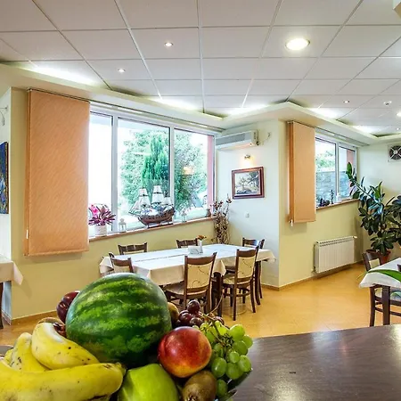 Family Saint Konstantin 3* Glavatartsi