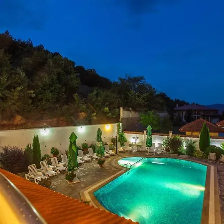 Family Saint Konstantin Hotel