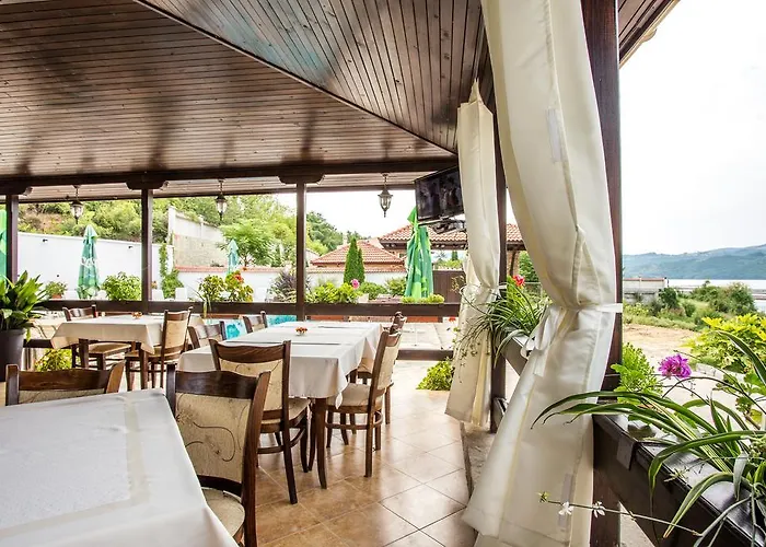 Family Saint Konstantin Hotel 3*